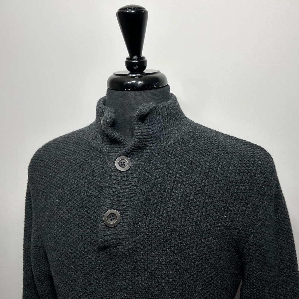 LL Bean 100% Lambs Wool Charcoal Knit Henley 1/4 Button Men's M Texture Sweater